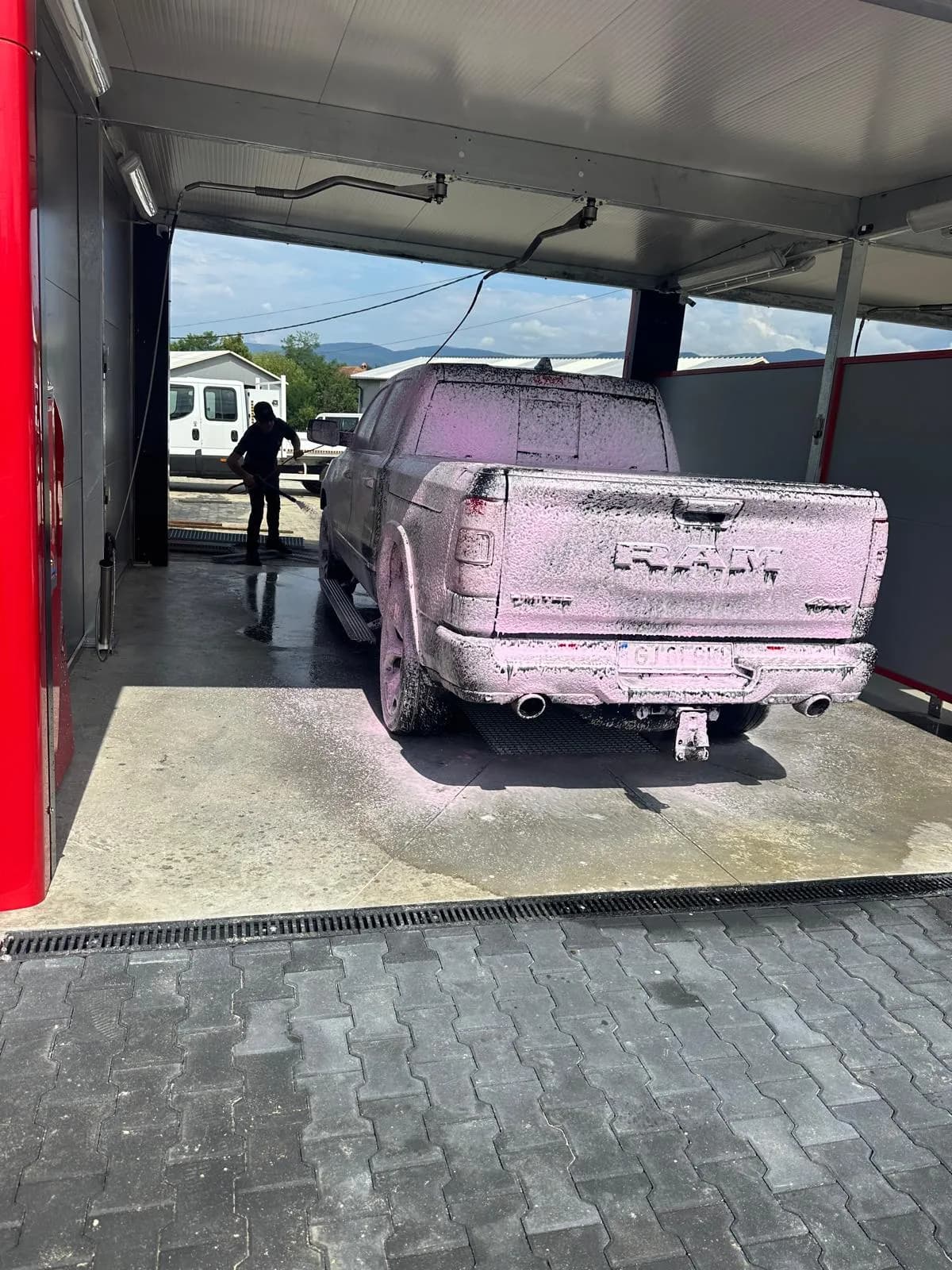 Spălătoria Alessia - exterior noaptea 3